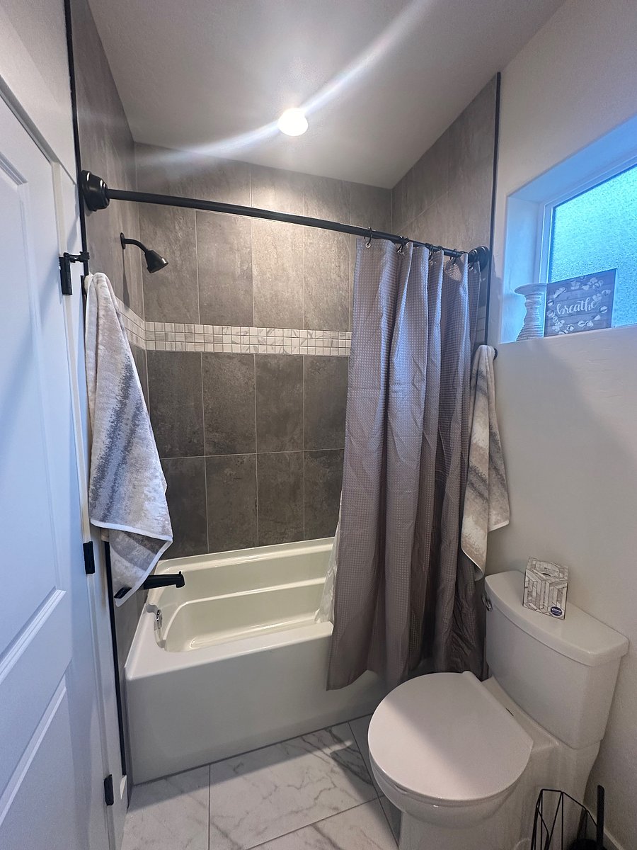 Furnished Finder property 416981_2 photo 7