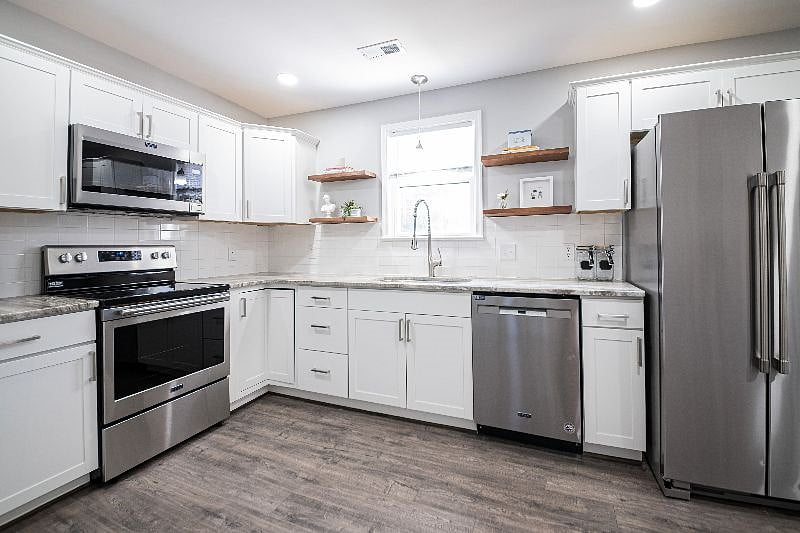 Furnished Finder property 417019_1 photo 7