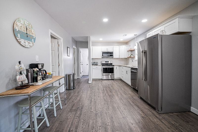 Furnished Finder property 417019_1 photo 21