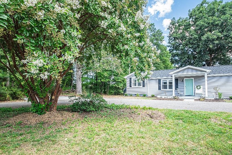 Furnished Finder property 417021_1 photo 57