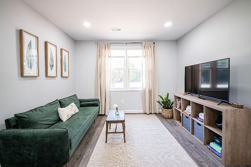 Furnished Finder property 417021_1 photo 29