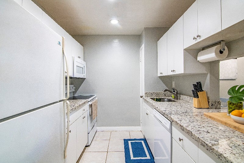 Furnished Finder property 417023_1 photo 17