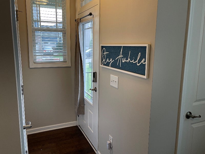 Furnished Finder property 417041_1 photo 3
