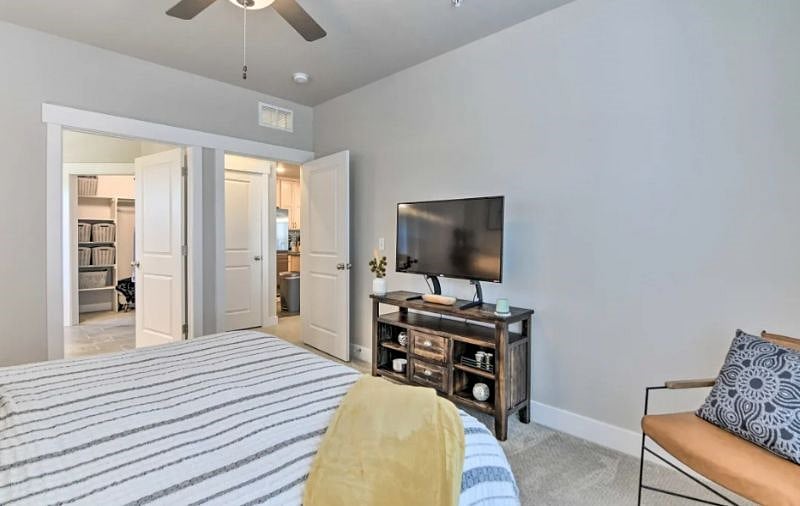 Furnished Finder property 417061_1 photo 4