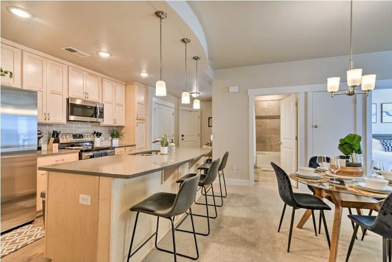 Furnished Finder property 417061_1 photo 24