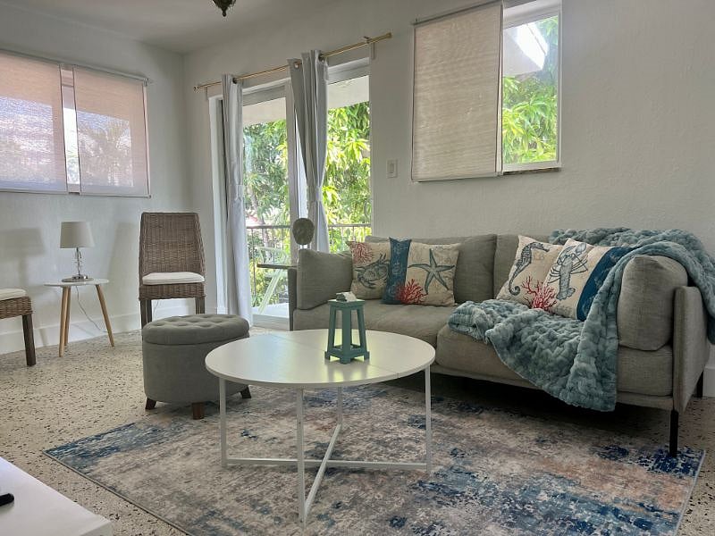 Furnished Finder property 417088_3 photo 5