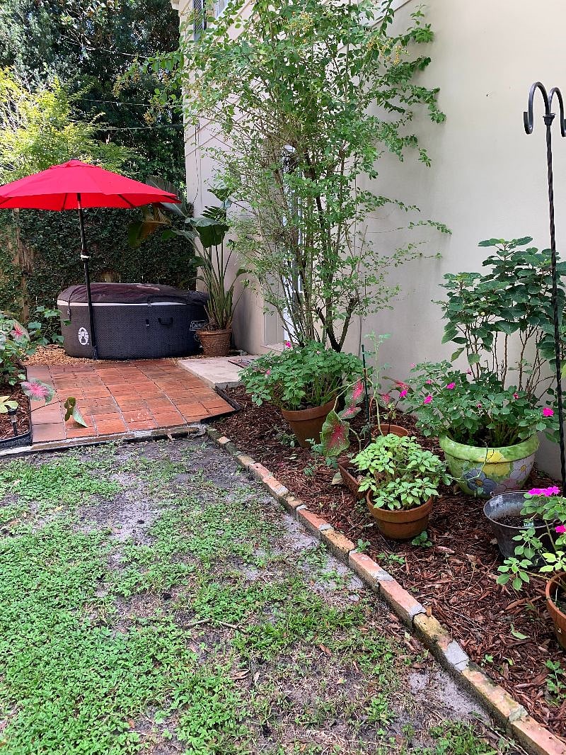 Private garden and hot tub