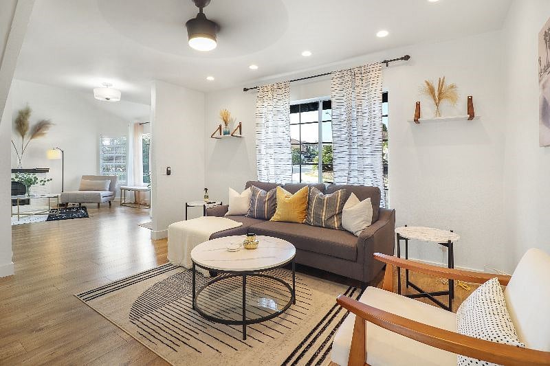 This stylish TV common room is the perfect place to unwind and enjoy your favorite shows and movies in comfort and style.
