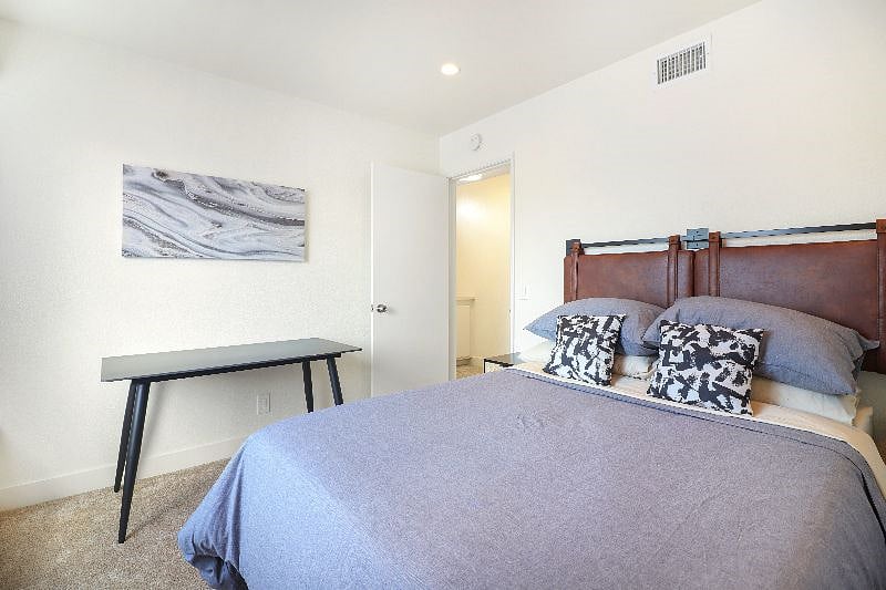 Retreat to Bedroom 1
Full Size Bed, sleeps 2

A sanctuary of style and comfort in this chic and elegant bedroom - where rest and relaxation meet impeccable design."