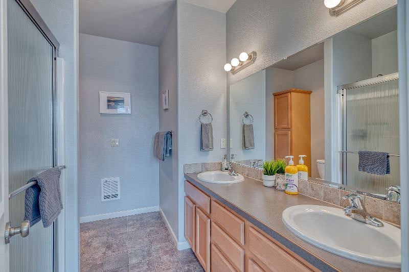 Furnished Finder property 417128_1 photo 11