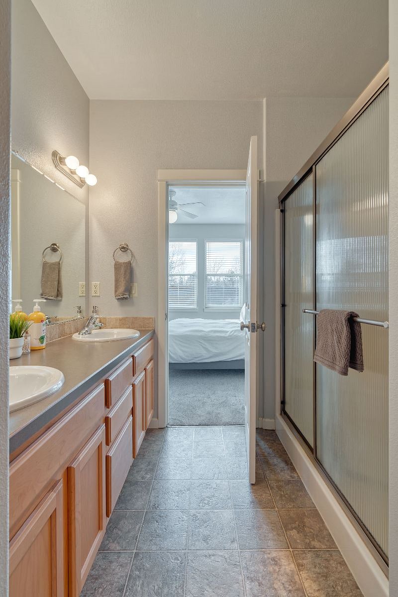 Furnished Finder property 417128_1 photo 13