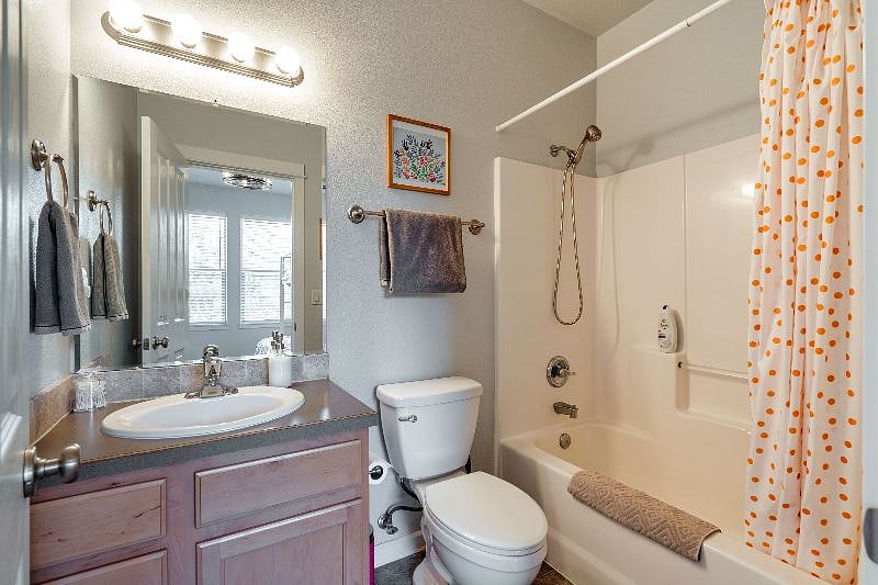 Furnished Finder property 417128_1 photo 16