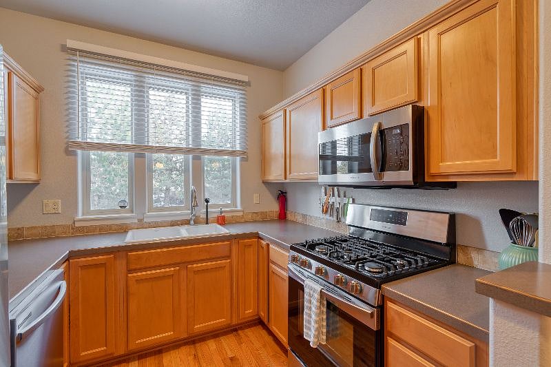 Furnished Finder property 417128_1 photo 19