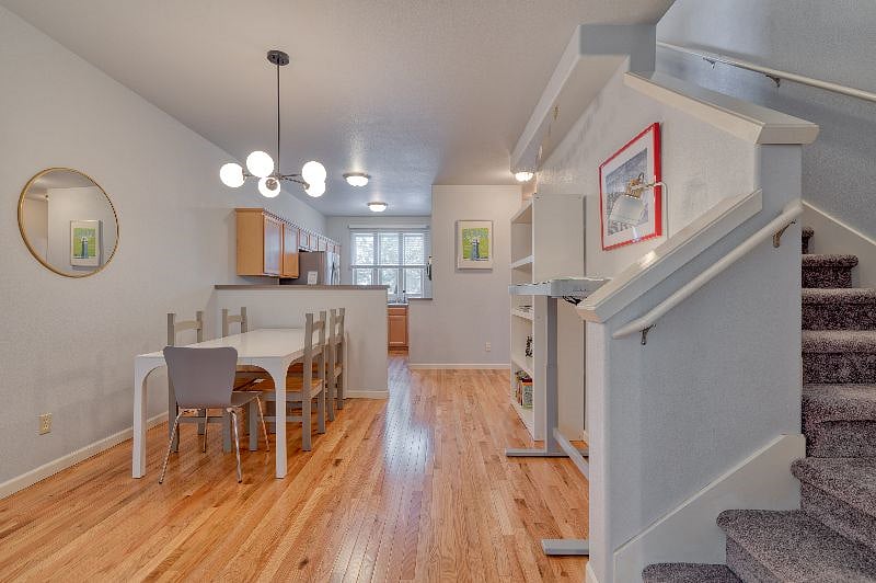 Furnished Finder property 417128_1 photo 21