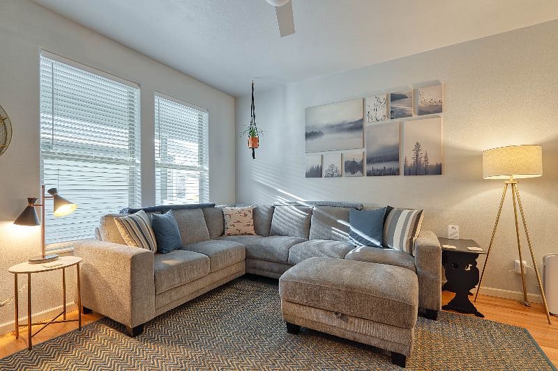 Furnished Finder property 417128_1 photo 24