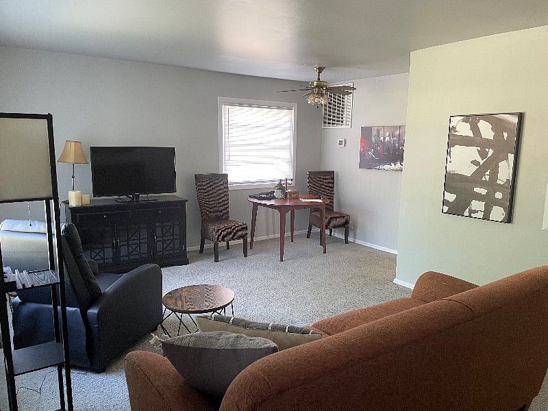 Furnished Finder property 417225_1 photo 3