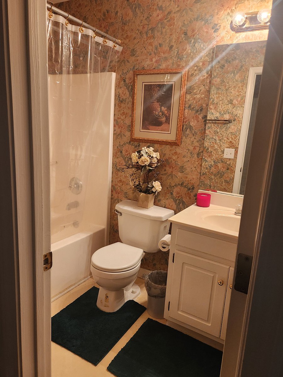Furnished Finder property 417234_1 photo 17