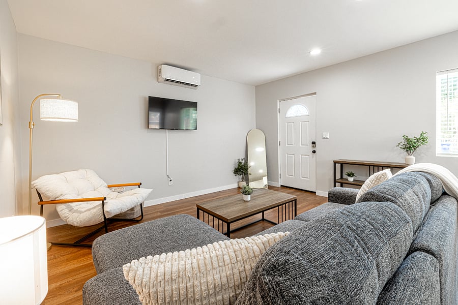 Furnished Finder property 417239_1 photo 8