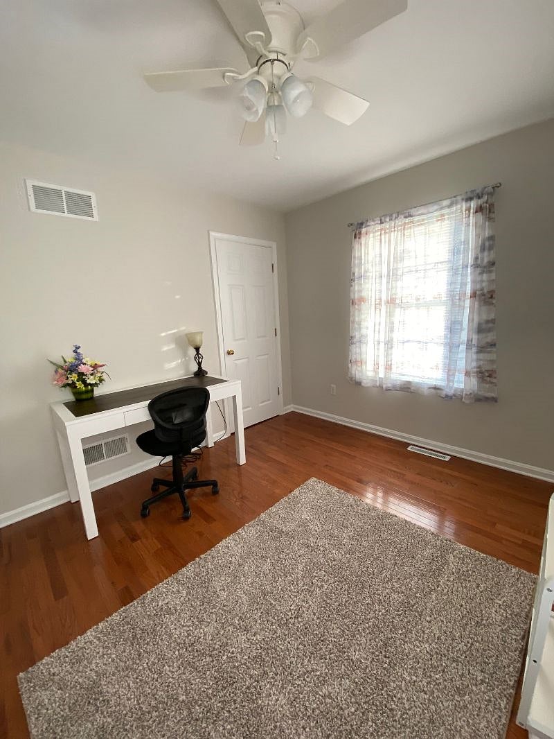 Furnished Finder property 417299_1 photo 18