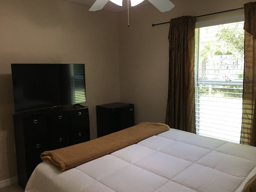 Furnished Finder property 417300_1 photo 6