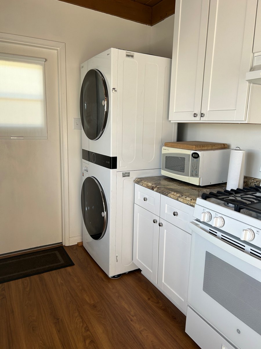 Furnished Finder property 417352_1 photo 24