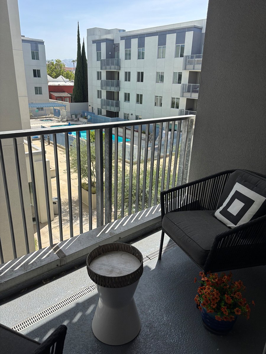 Furnished Finder property 417395_1 photo 24