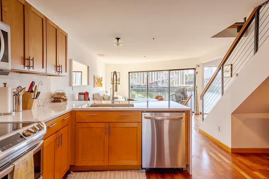 Furnished Finder property 417408_1 photo 4