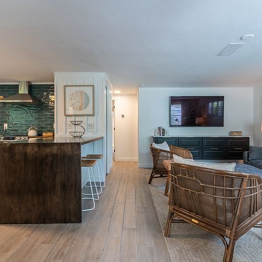 Furnished Finder property 417415_1 photo 7