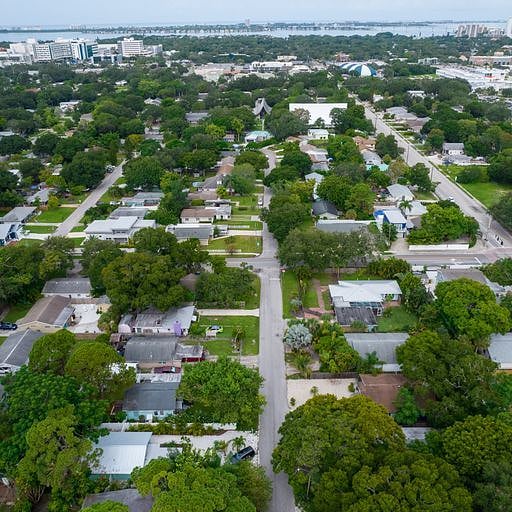 Furnished Finder property 417415_1 photo 31