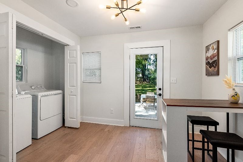 Furnished Finder property 417474_1 photo 14