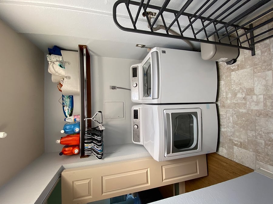 Furnished Finder property 417476_1 photo 2