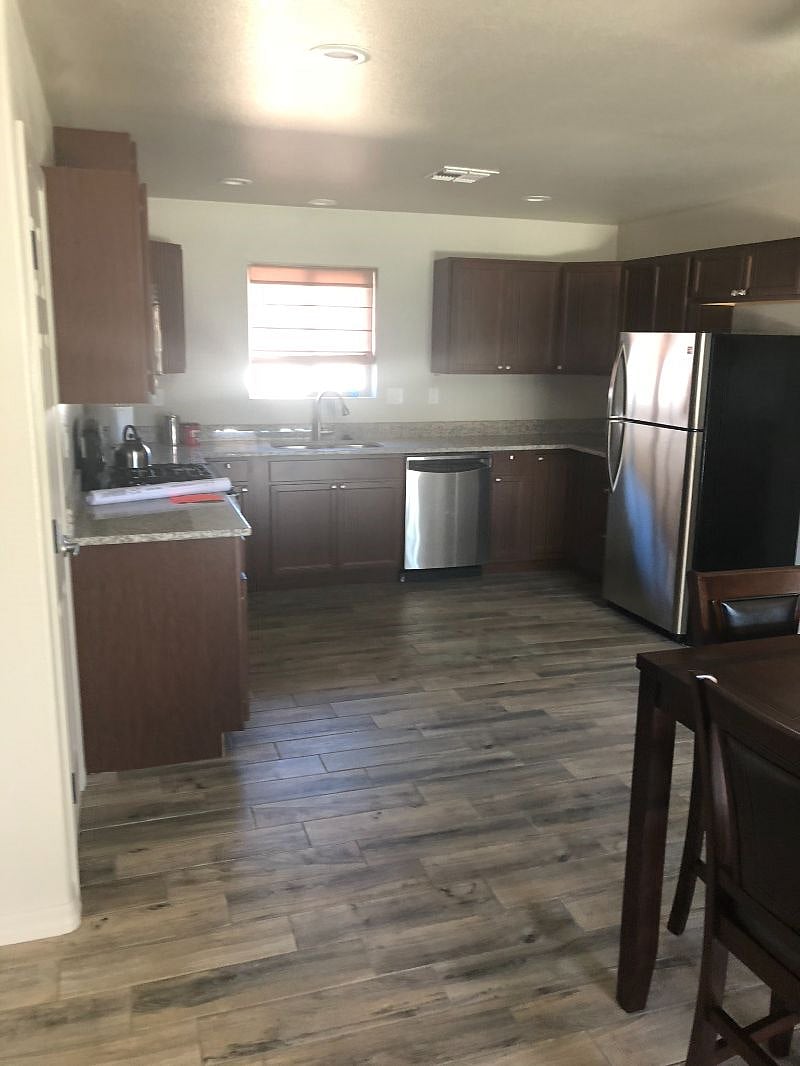 Furnished Finder property 417482_1 photo 8