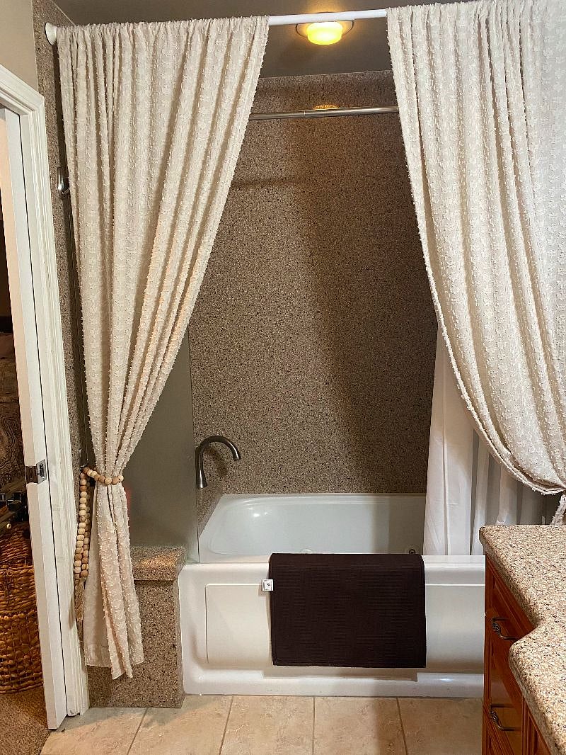 Furnished Finder property 417503_1 photo 16