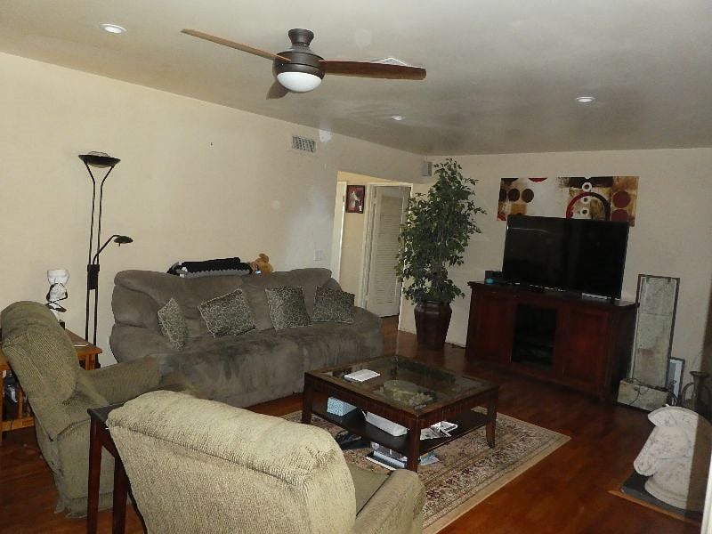 Furnished Finder property 417508_1 photo 4