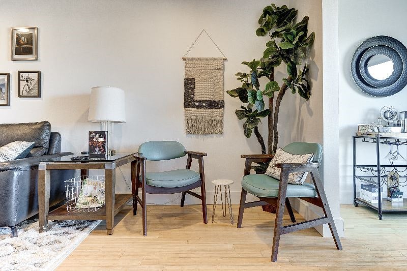 Furnished Finder property 417570_1 photo 3