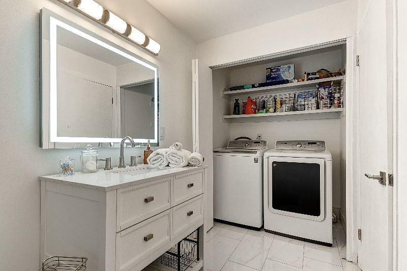 Furnished Finder property 417570_1 photo 22