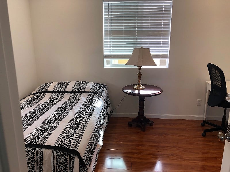 Furnished Finder property 417579_1 photo 25