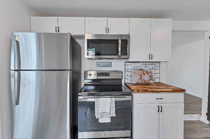 Furnished Finder property 417621_1 photo 5