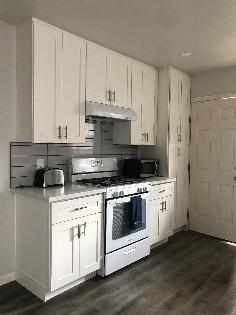 Furnished Finder property 417659_1 photo 11