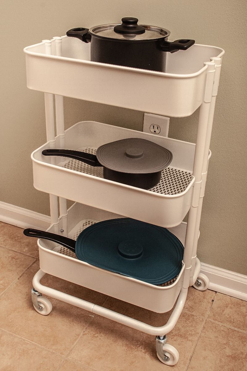 Full set of pots and pans