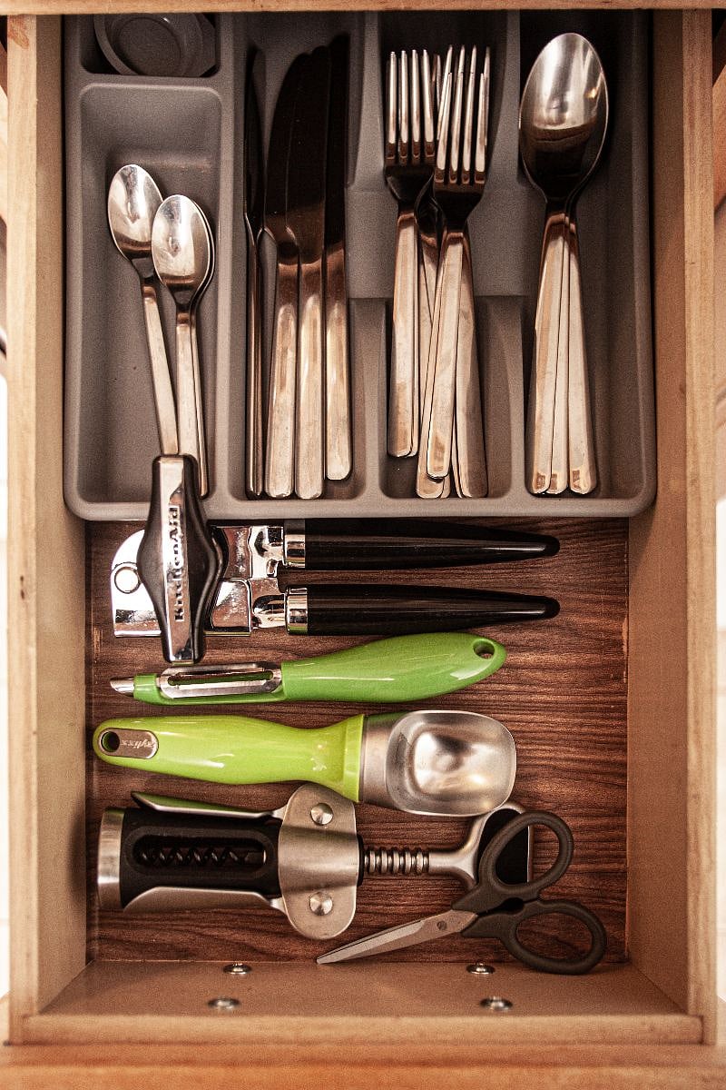 Table ware and utensils