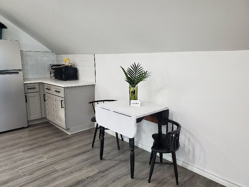 Furnished Finder property 417683_1 photo 8