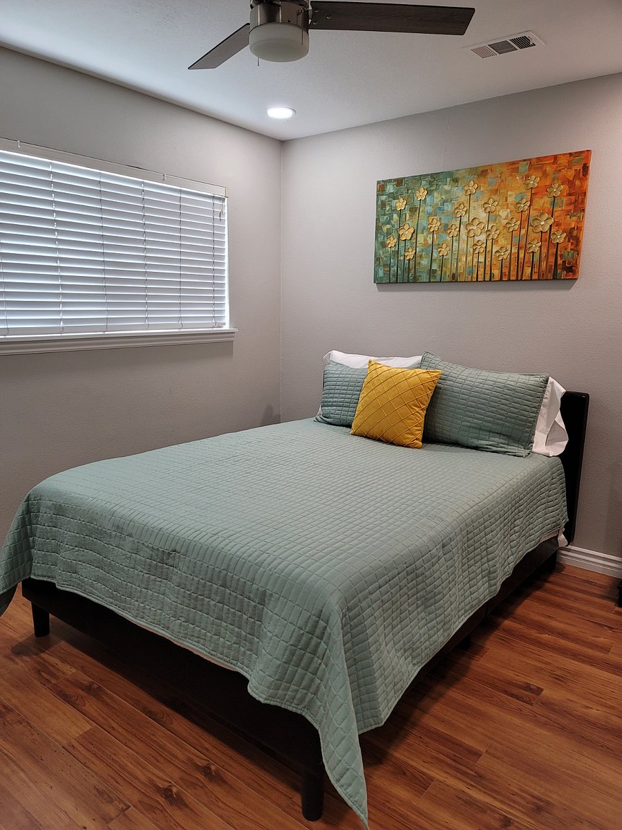 Furnished Finder property 417704_1 photo 7