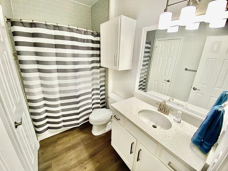 Furnished Finder property 417714_1 photo 3