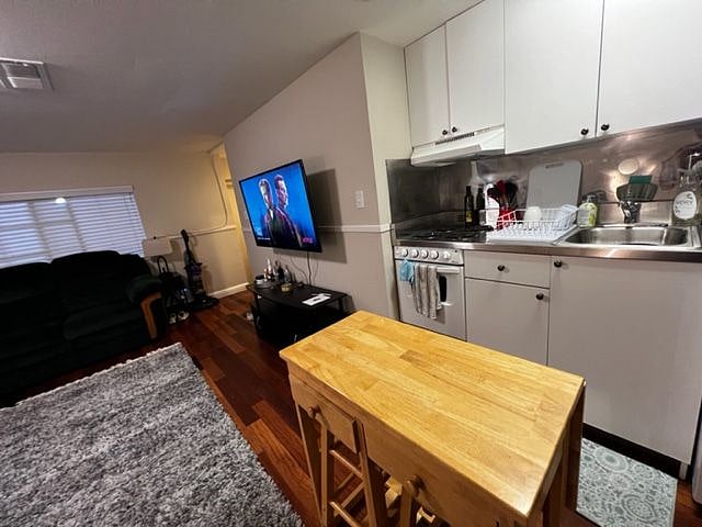 Furnished Finder property 417716_1 photo 23