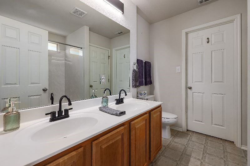 Furnished Finder property 417741_1 photo 16