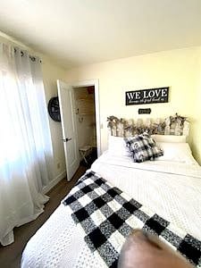 Furnished Finder property 417769_1 photo 12