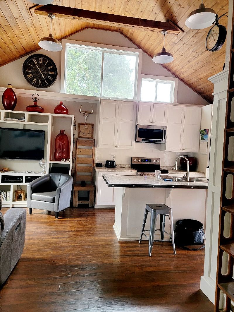 Furnished Finder property 417786_1 photo 22