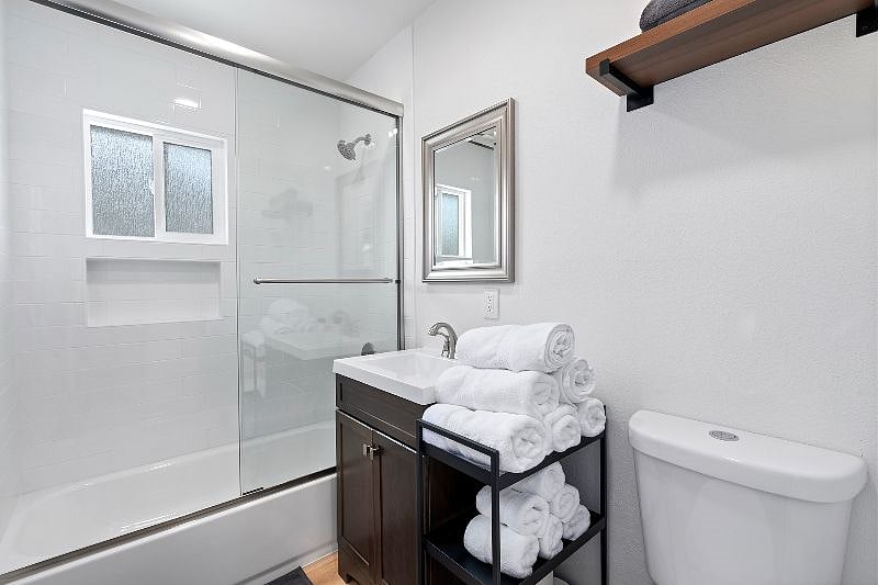 Furnished Finder property 417805_2 photo 8