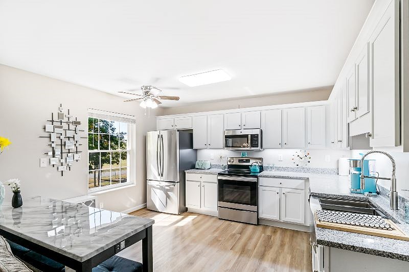 Furnished Finder property 417812_1 photo 5